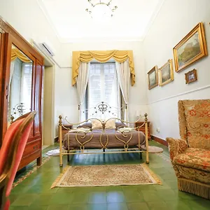 la-casa-di-marcello.sicilyhotelsitaly.net/